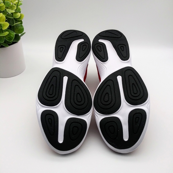 NIKE Revolution 4 Womens Sneakers - Picture 5 of 7